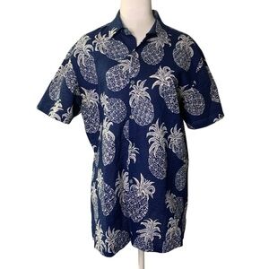 Tori Richard Men’s Medium Blue Cream Pineapple Print Crepe Cotton Hawaiian Shirt